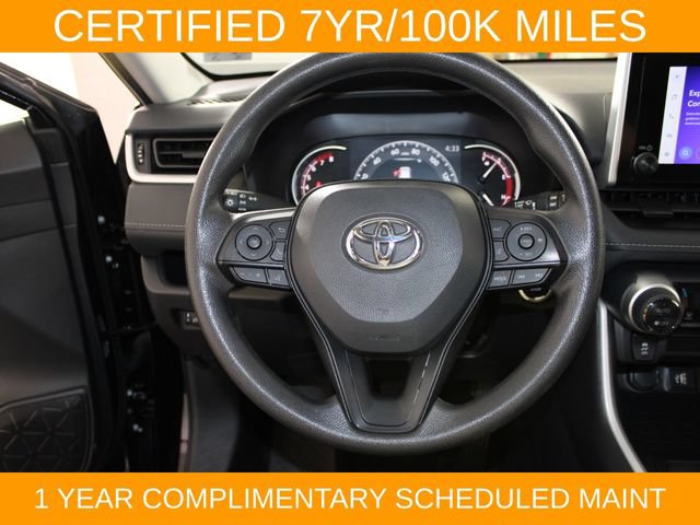 Used 2025 Toyota RAV4 XLE AWD/4WD image 21