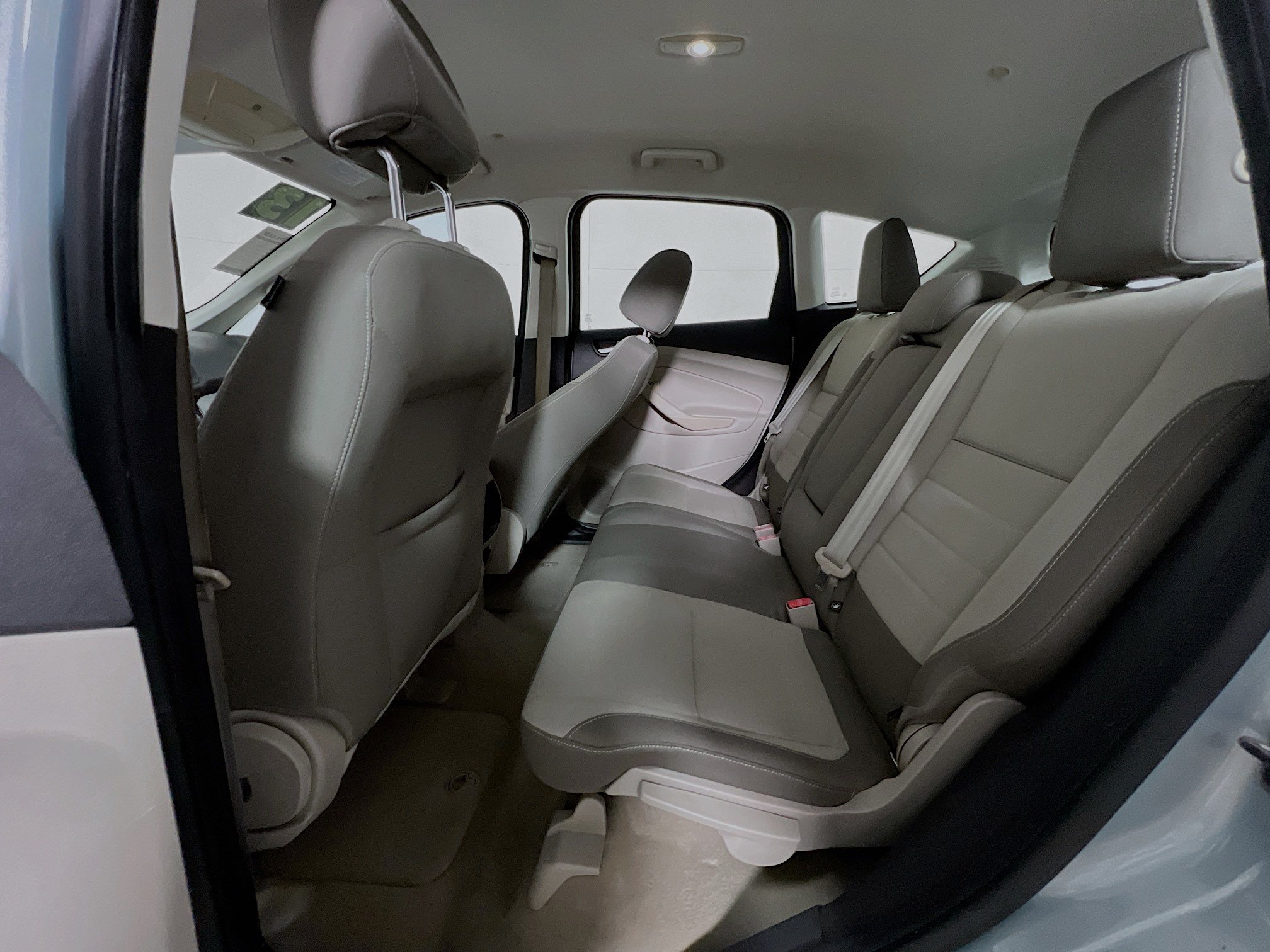 Used 2013 Ford C-MAX SE FWD image 28