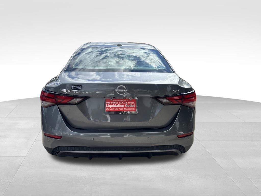 Used 2024 Nissan Sentra SV FWD image 4