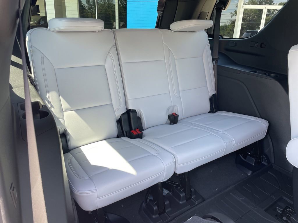 New 2026 Chevrolet Tahoe Premier w/ Sun And Tow Package AWD/4WD image 38