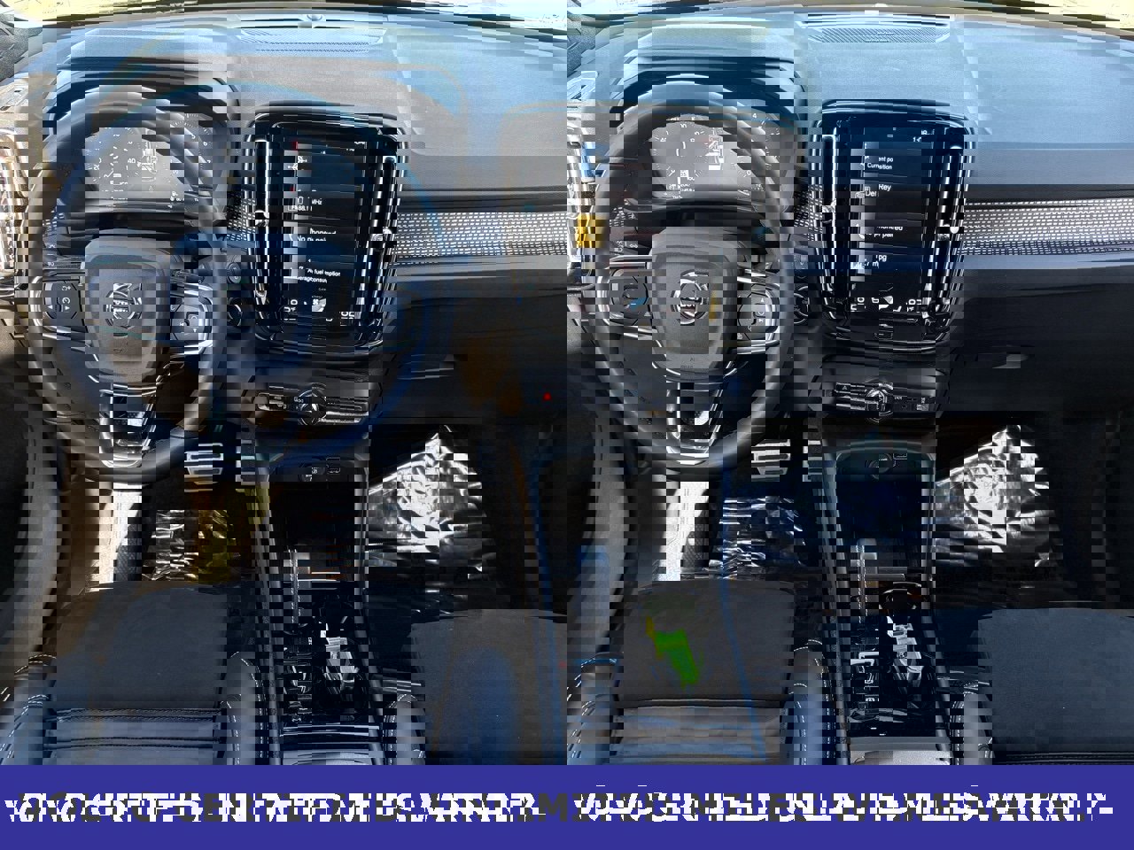 Certified 2022 Volvo XC40 T5 R-Design w/ Advanced Package image 13