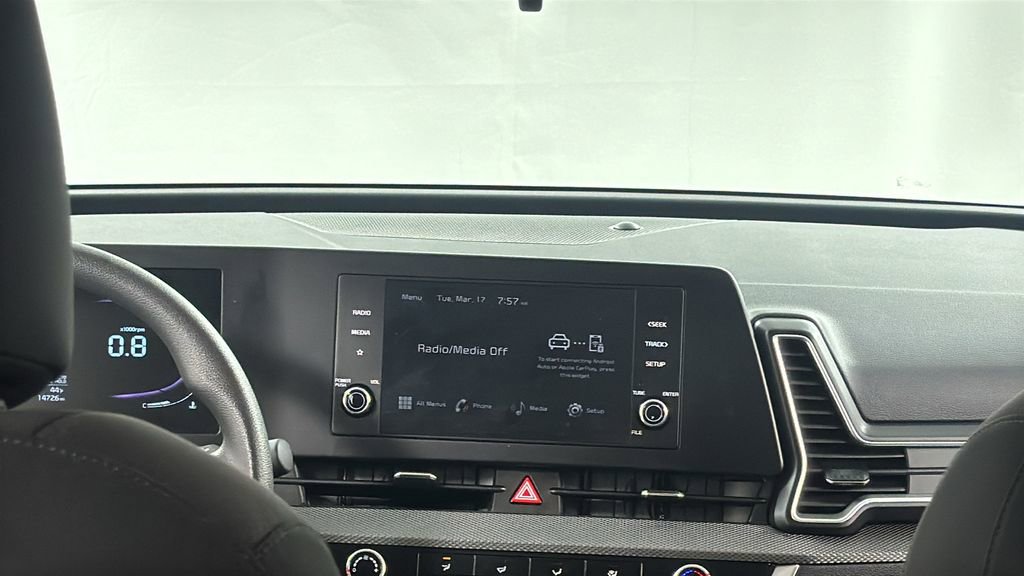 Used 2023 Kia Sportage LX image 16