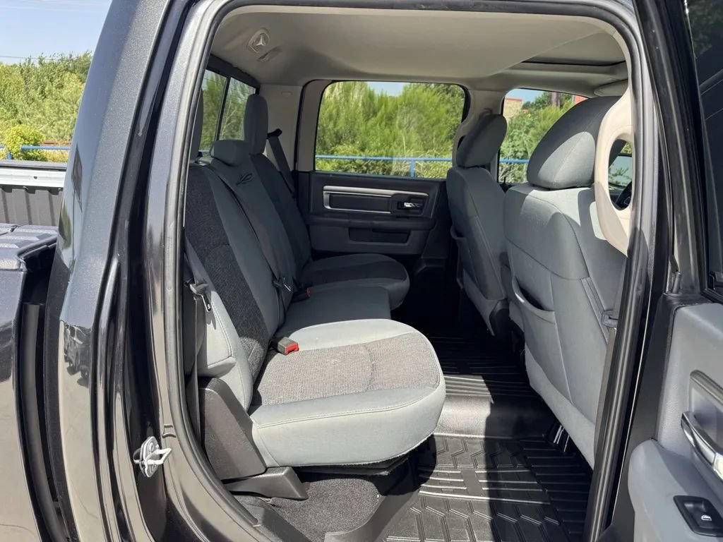 Used 2019 RAM 1500 Big Horn w/ Rambox Value Package AWD/4WD image 18