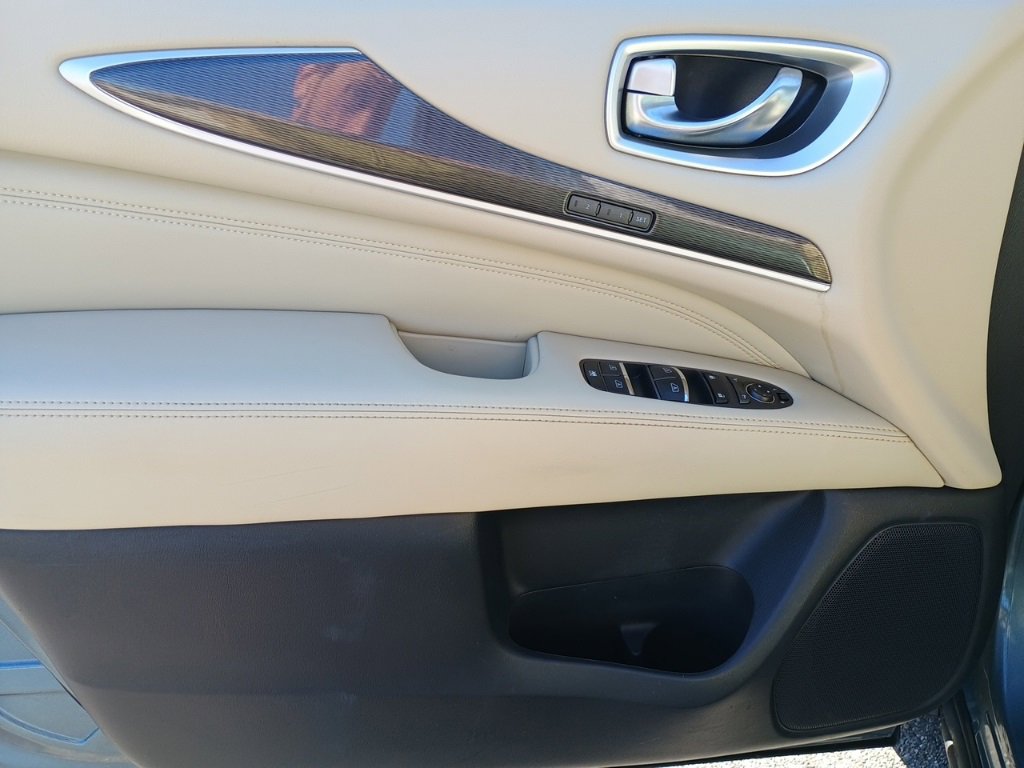 Used 2017 INFINITI QX60 FWD w/ Premium Plus Package image 11