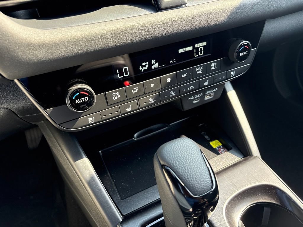 New 2026 Subaru Outback Touring AWD/4WD image 17