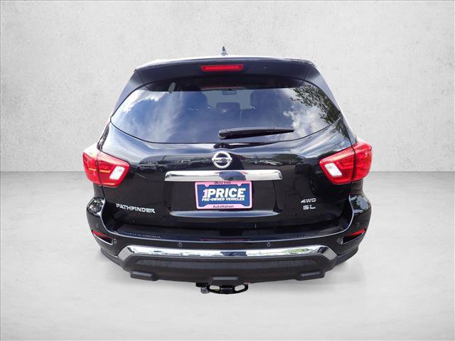 Used 2019 Nissan Pathfinder SL AWD/4WD image 3