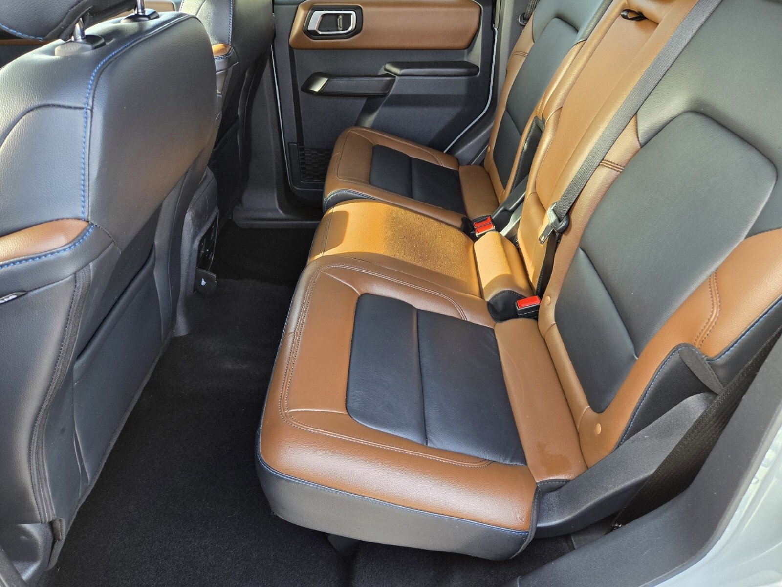 Certified 2024 Ford Bronco Outer Banks image 11