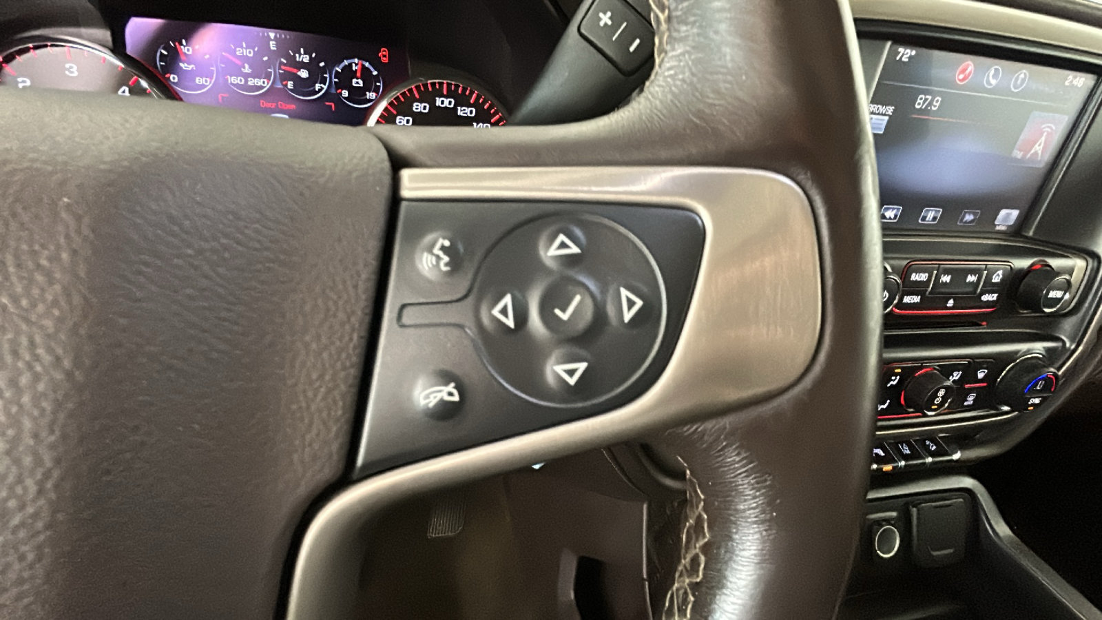 Used 2014 GMC Sierra 1500 Denali AWD/4WD image 17