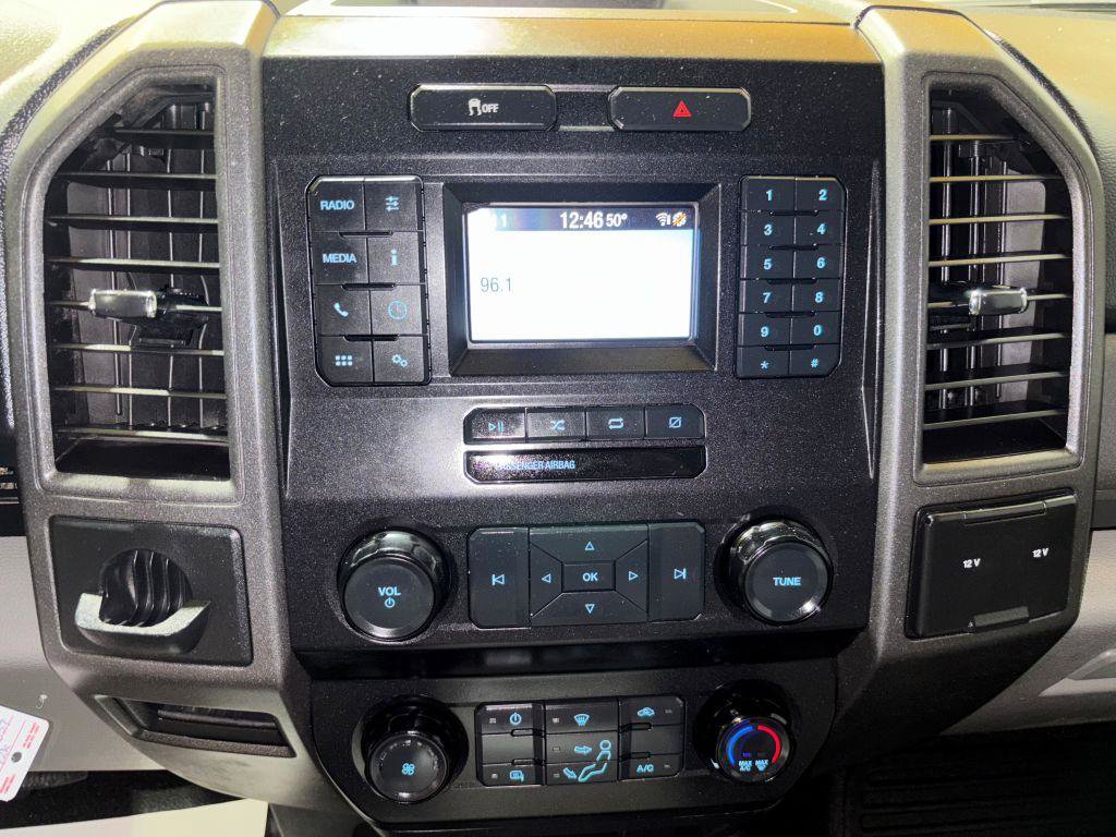Used 2020 Ford F250 XL w/ Power Equipment Group image 19
