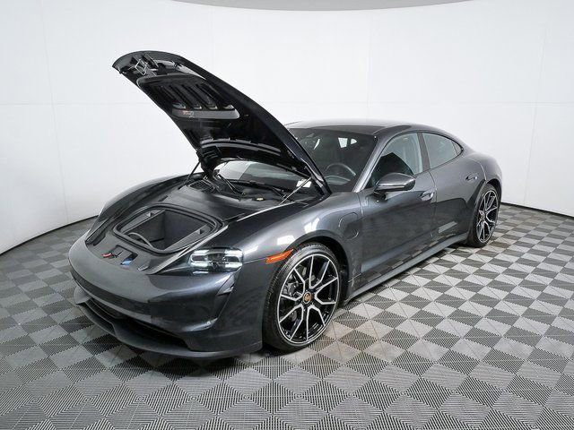 Certified 2024 Porsche Taycan image 33