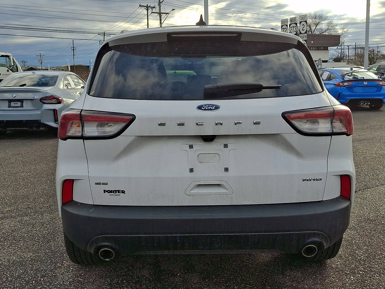 Certified 2022 Ford Escape SE w/ SE Sport Appearance Package image 9