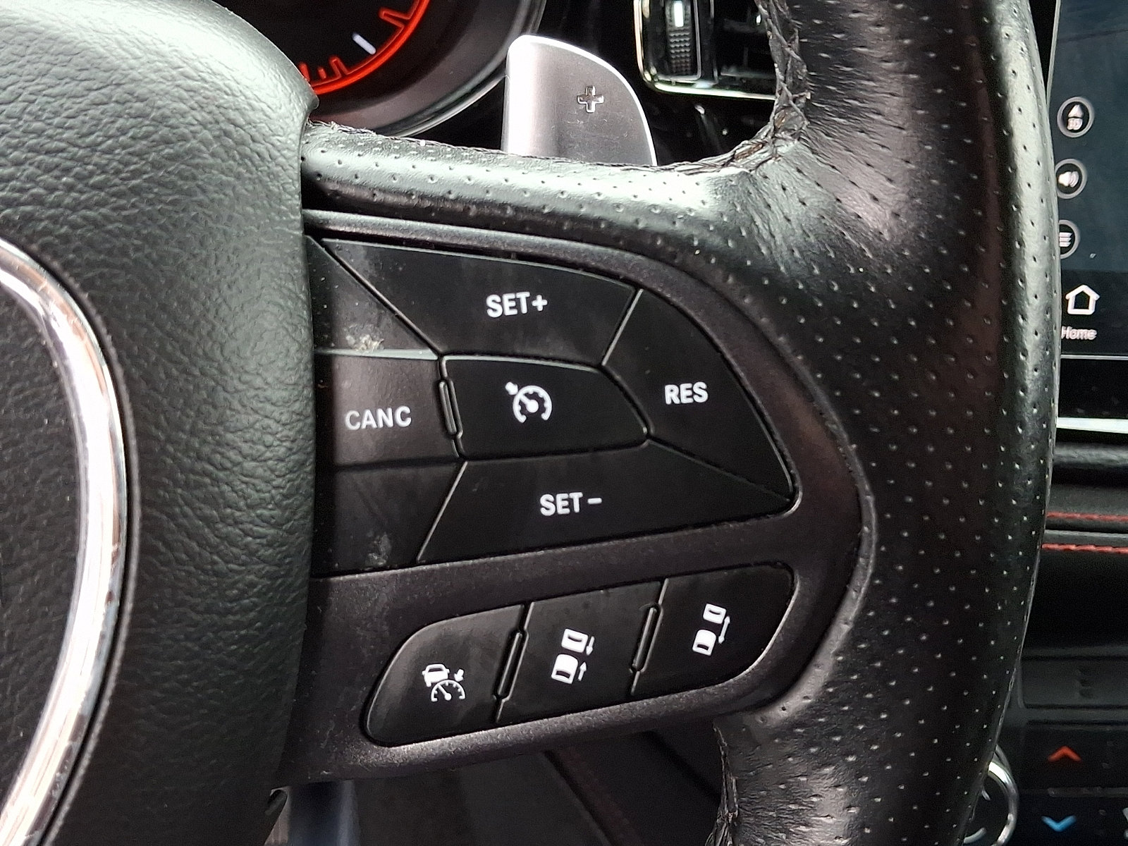 Used 2023 Dodge Durango GT image 22