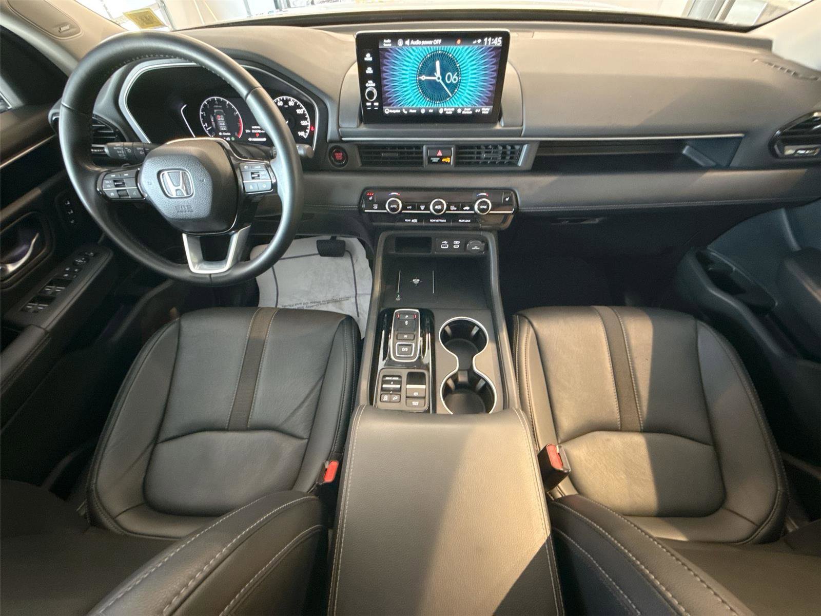 Used 2024 Honda Pilot Touring image 22