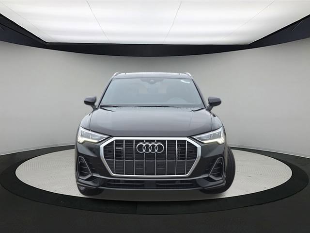 New 2025 Audi Q3 2.0T Premium image 2