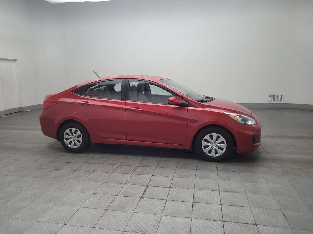 Used 2015 Hyundai Accent GLS FWD image 11