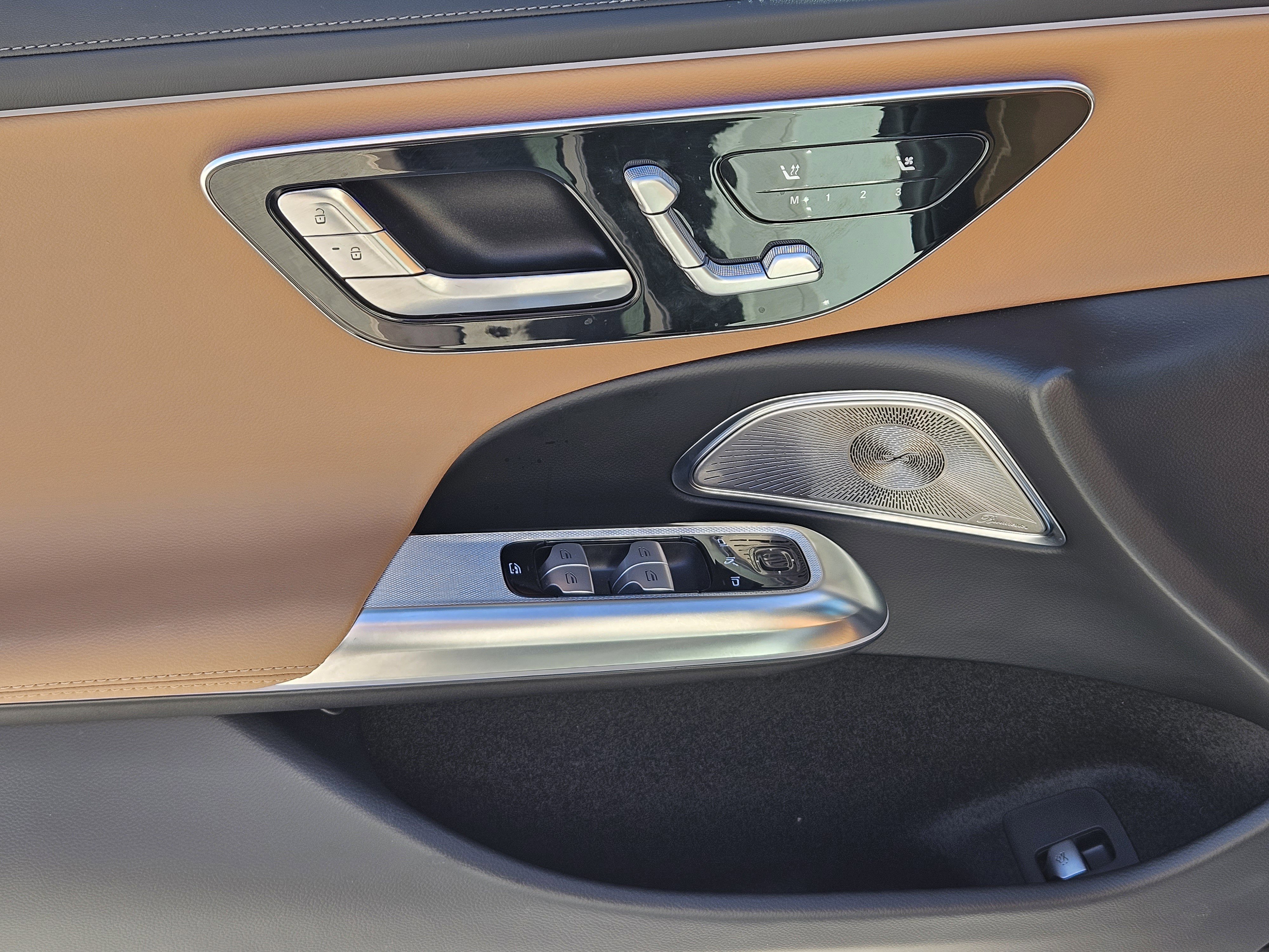 Used 2025 Mercedes-Benz E 450 4MATIC All-Terrain Wagon image 24