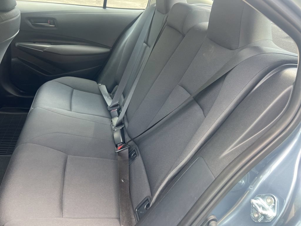 Used 2025 Toyota Corolla LE FWD image 16
