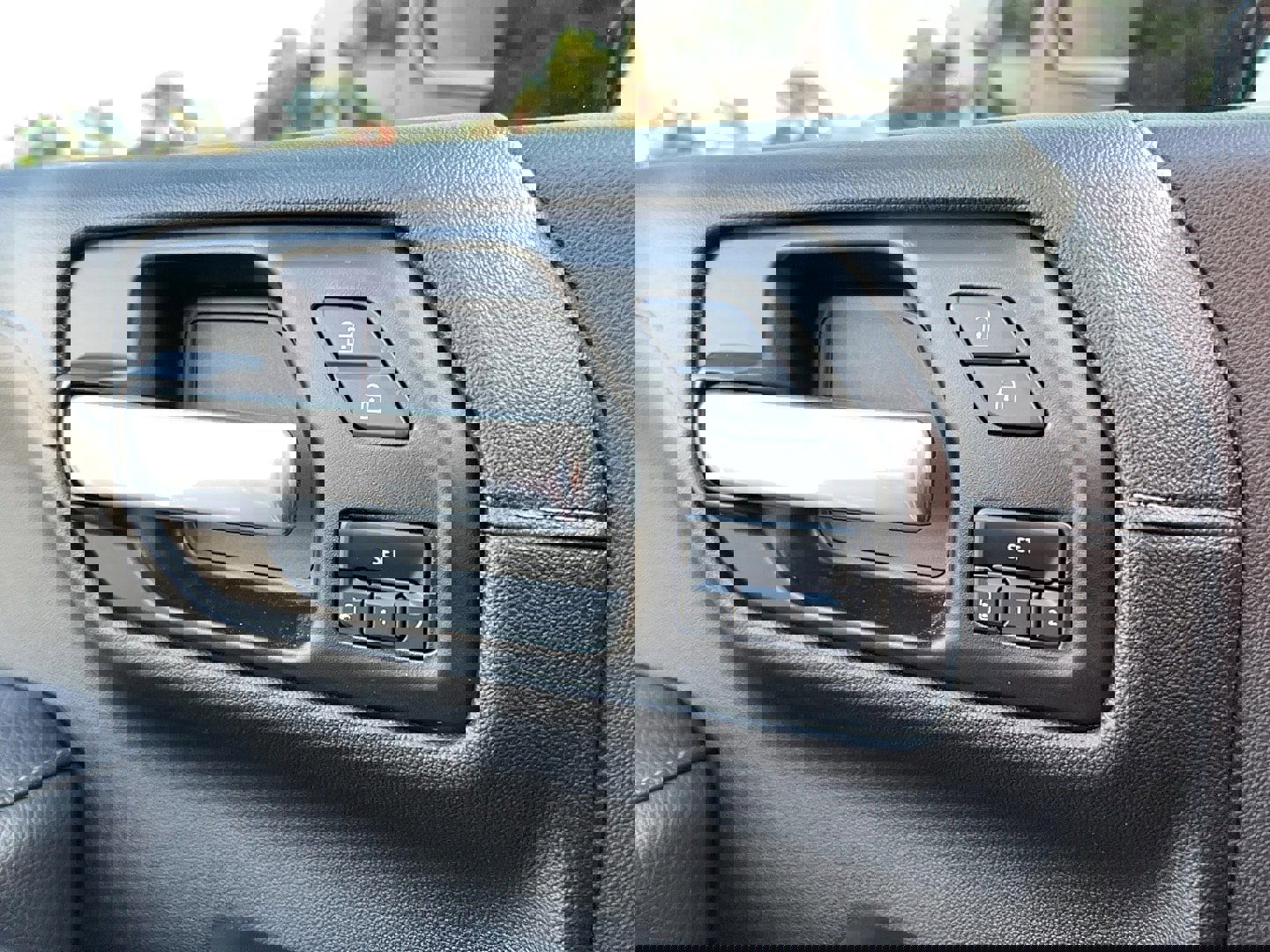 Used 2021 GMC Sierra 1500 Denali w/ Technology Package image 16