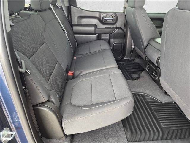 Used 2021 Chevrolet Silverado 1500 Custom w/ LPO, Dark Essentials Package AWD/4WD image 18