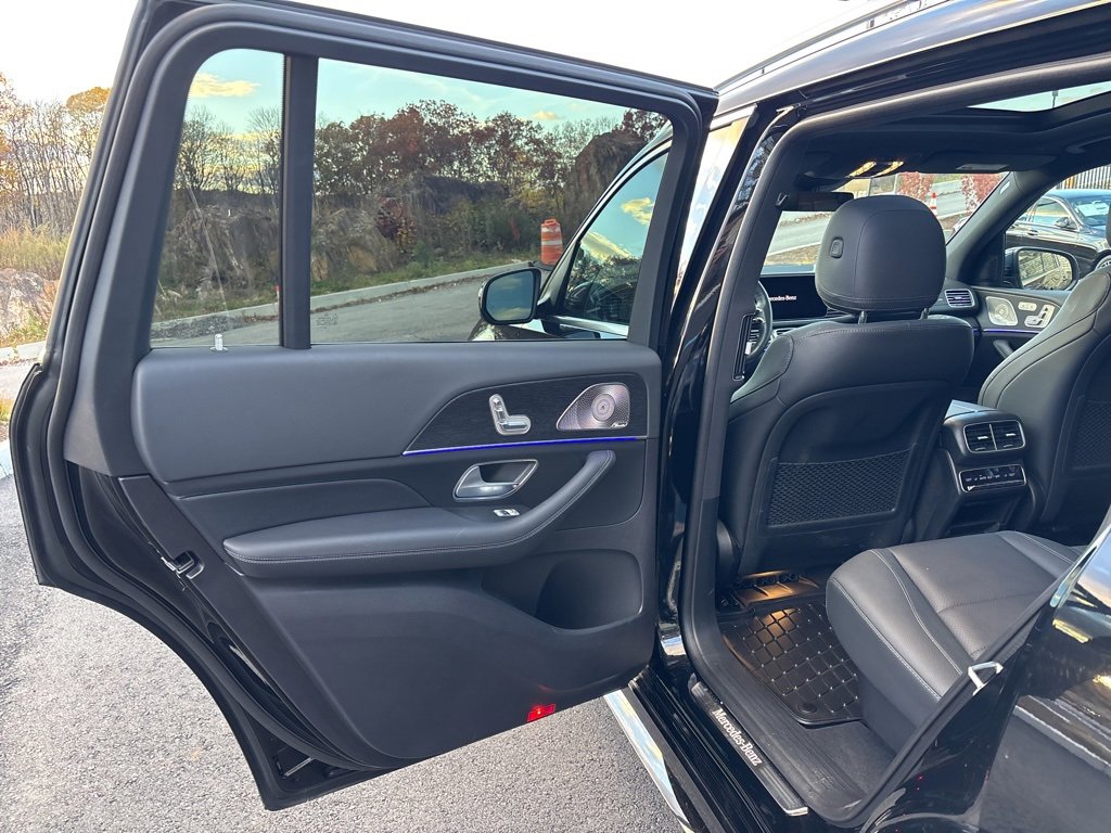 Used 2025 Mercedes-Benz GLS 450 GLS 450 image 12