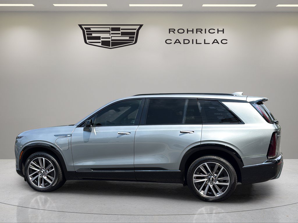 Certified 2026 Cadillac Vistiq Sport w/ LPO, Floor Liner Package AWD/4WD image 7