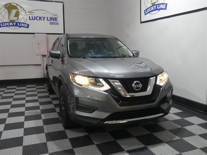 Used 2017 Nissan Rogue S AWD/4WD image 5