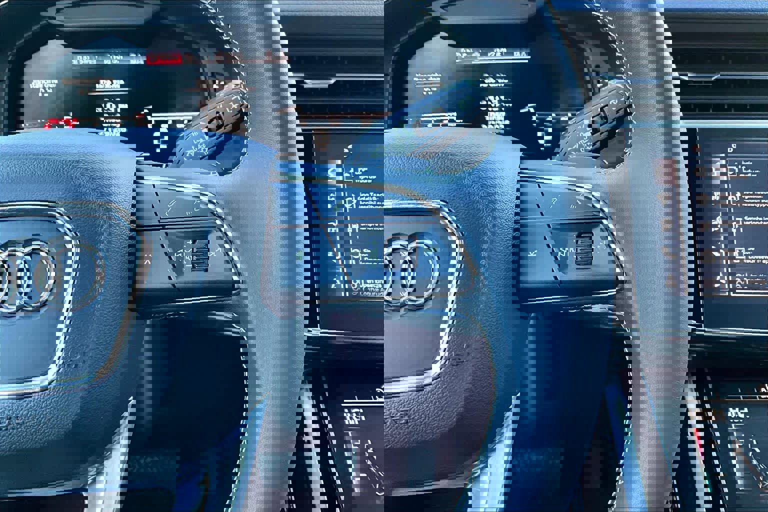 Used 2025 Audi Q7 3.0T Premium Plus image 24