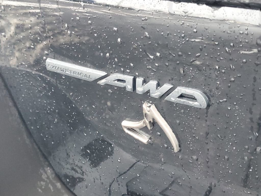 Used 2026 Subaru Outback Limited AWD/4WD image 32