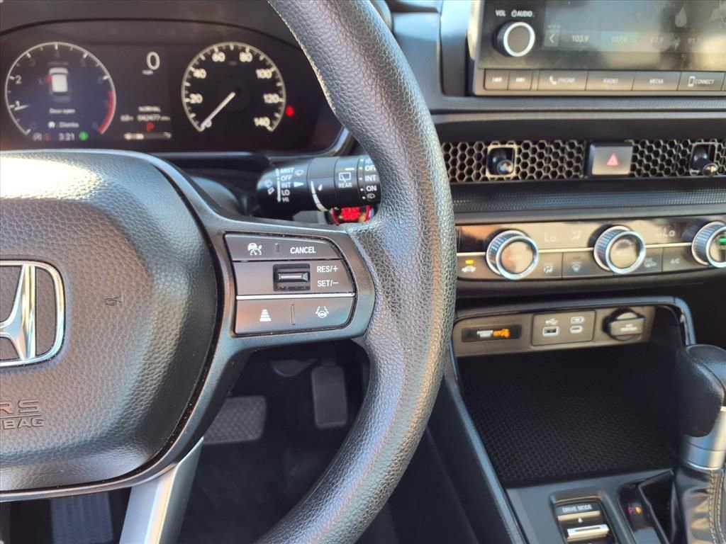 Used 2025 Honda CR-V EX image 12