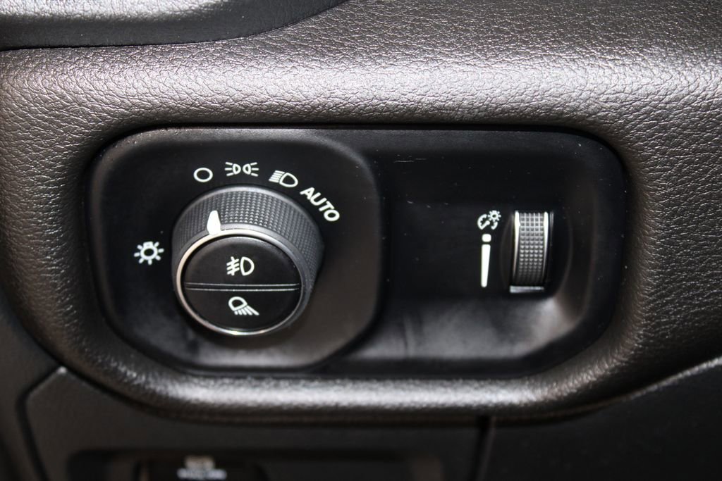 Used 2025 RAM 1500 Tradesman image 37