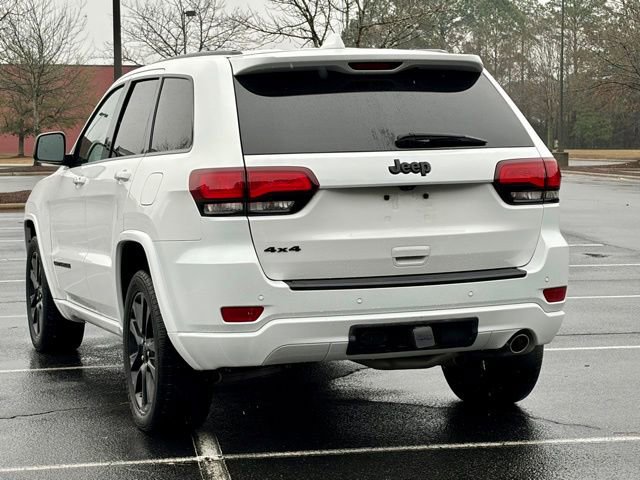 Used 2019 Jeep Grand Cherokee Altitude image 5