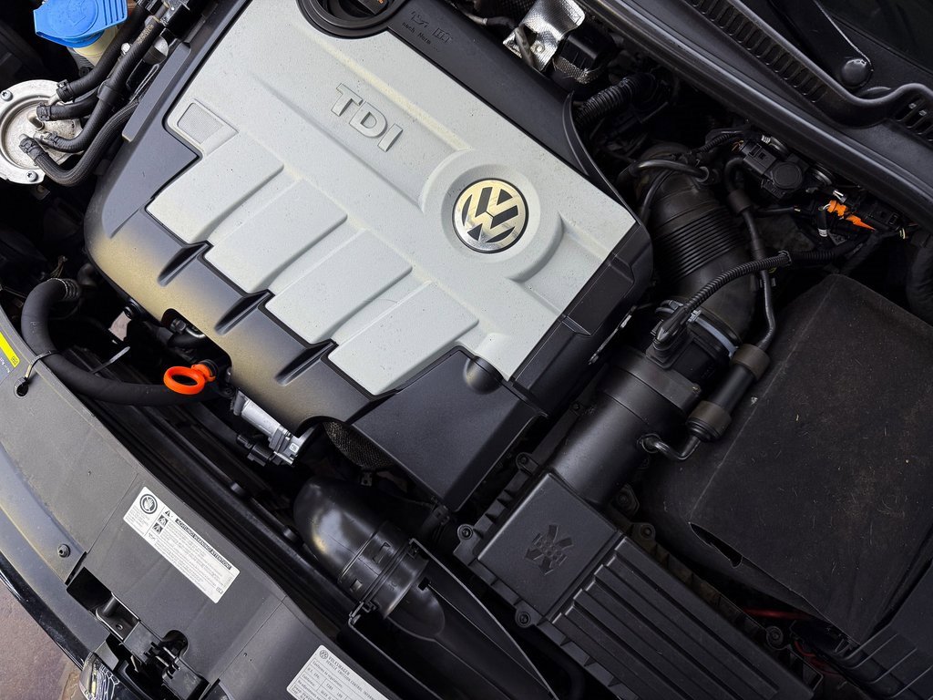 Used 2013 Volkswagen Golf TDI image 28