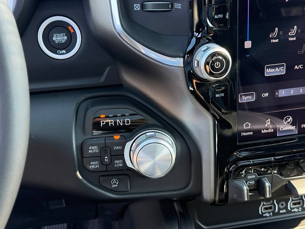 New 2027 RAM 1500 Laramie w/ Night Edition AWD/4WD image 21
