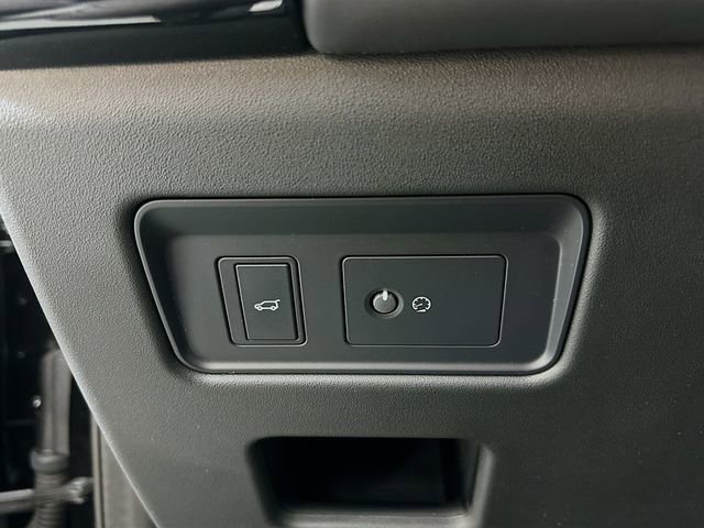 Used 2019 Land Rover Discovery HSE AWD/4WD image 34