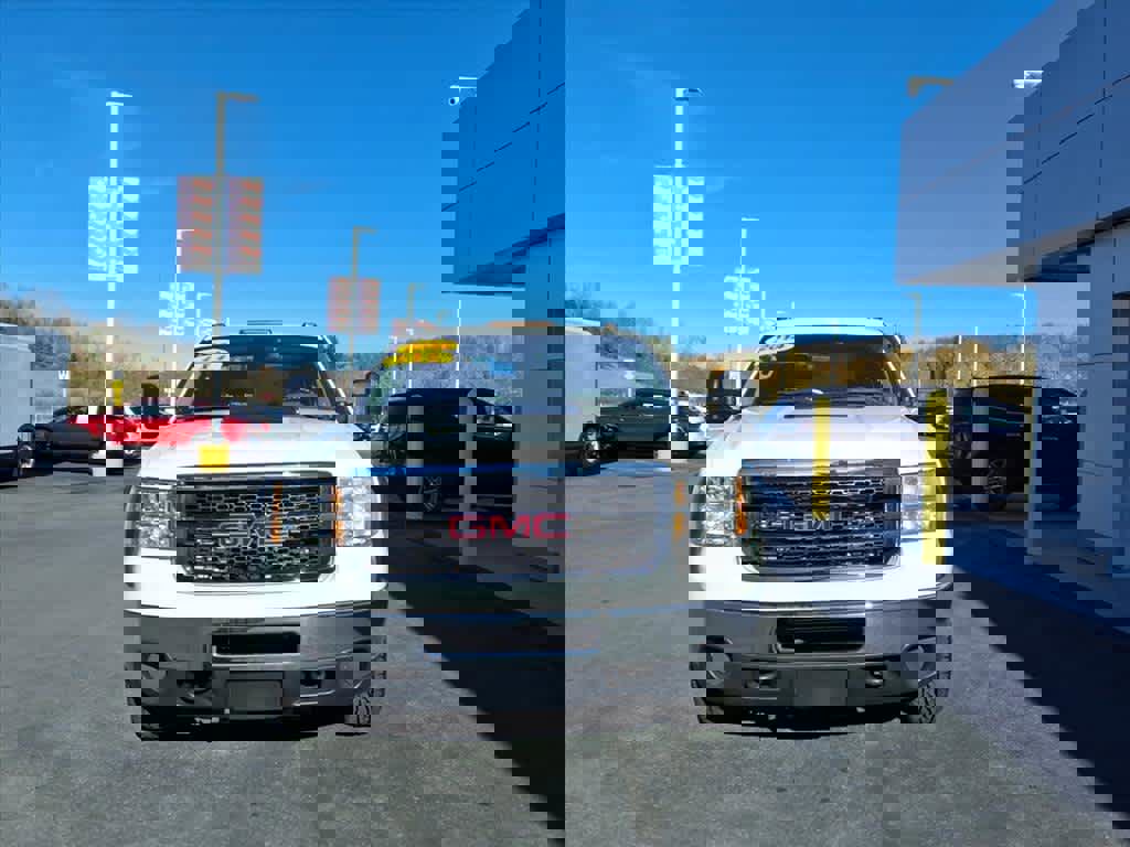 Used 2014 GMC Sierra 2500 W/T w/ Snow Plow Prep Package image 2