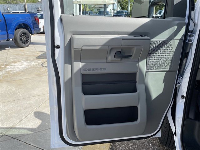 New 2026 Ford E-350 and Econoline 350 Super Duty w/ Power Equipment Group image 8