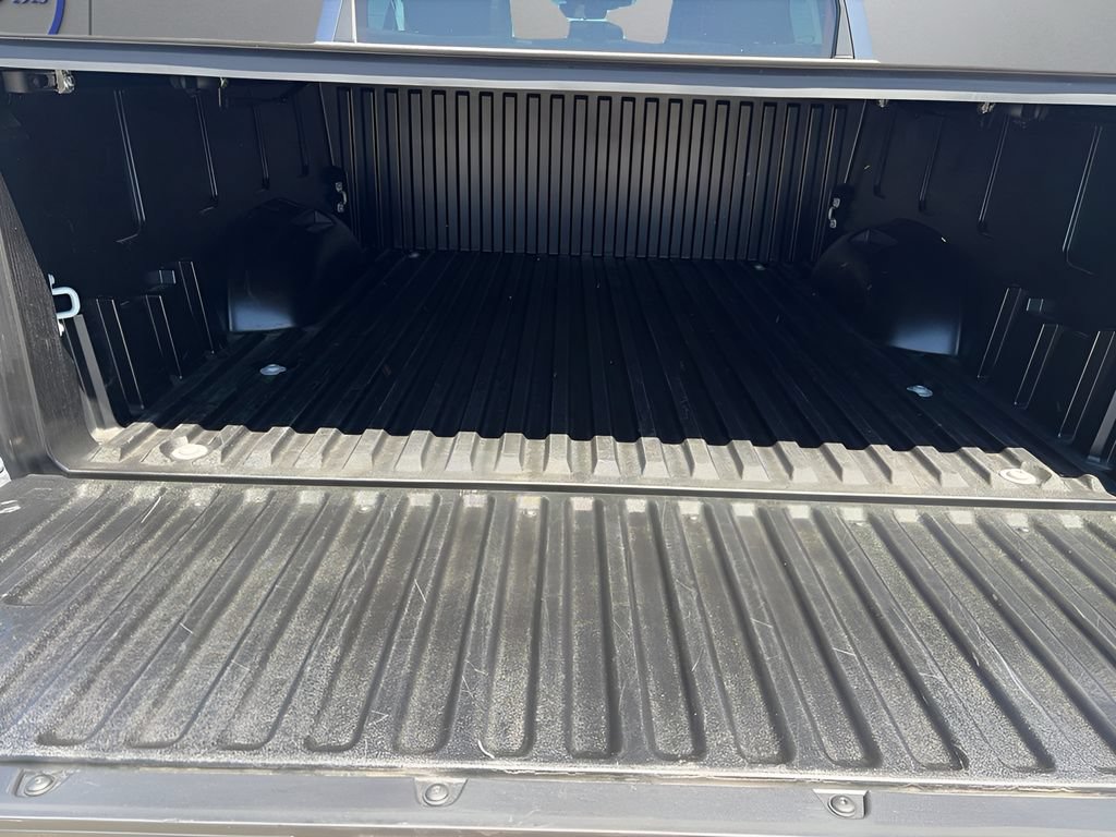 Used 2024 Toyota Tundra Limited AWD/4WD image 22