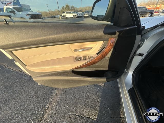 Used 2015 BMW 320i Sedan image 22