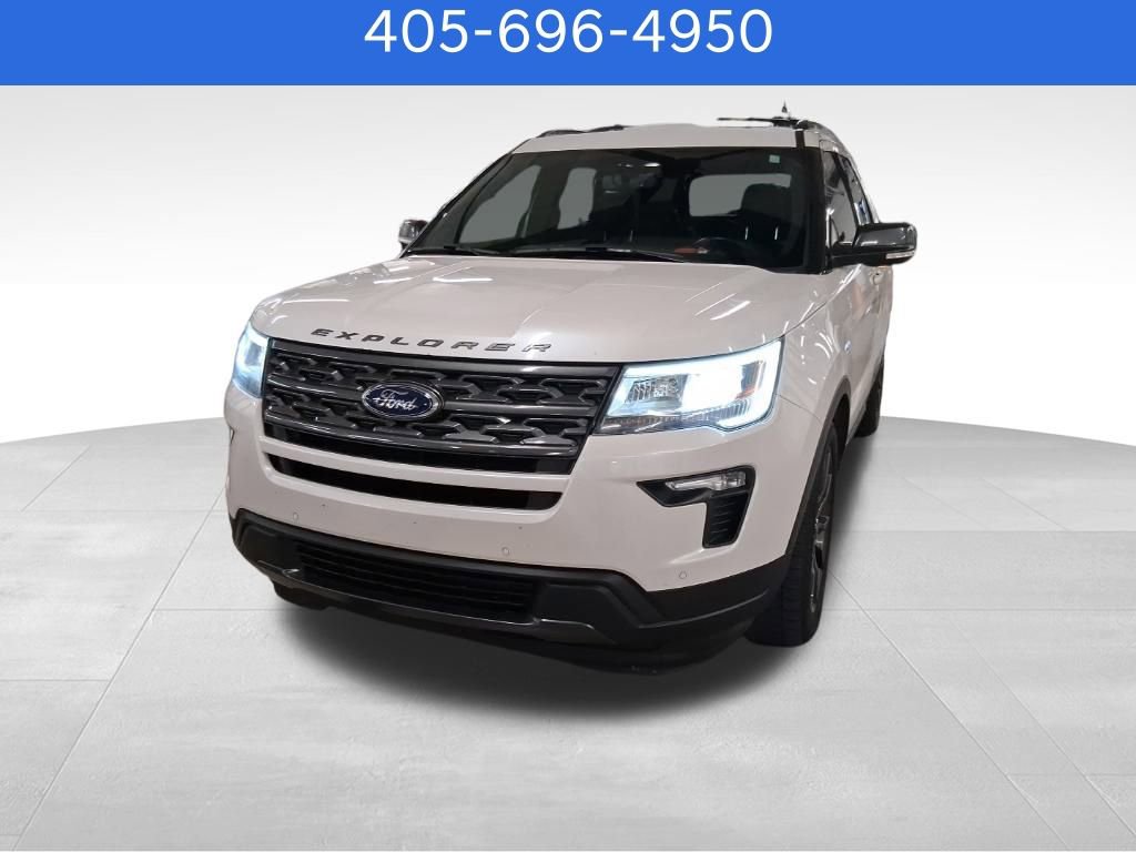Used 2018 Ford Explorer XLT w/ Equipment Group 202A image 27