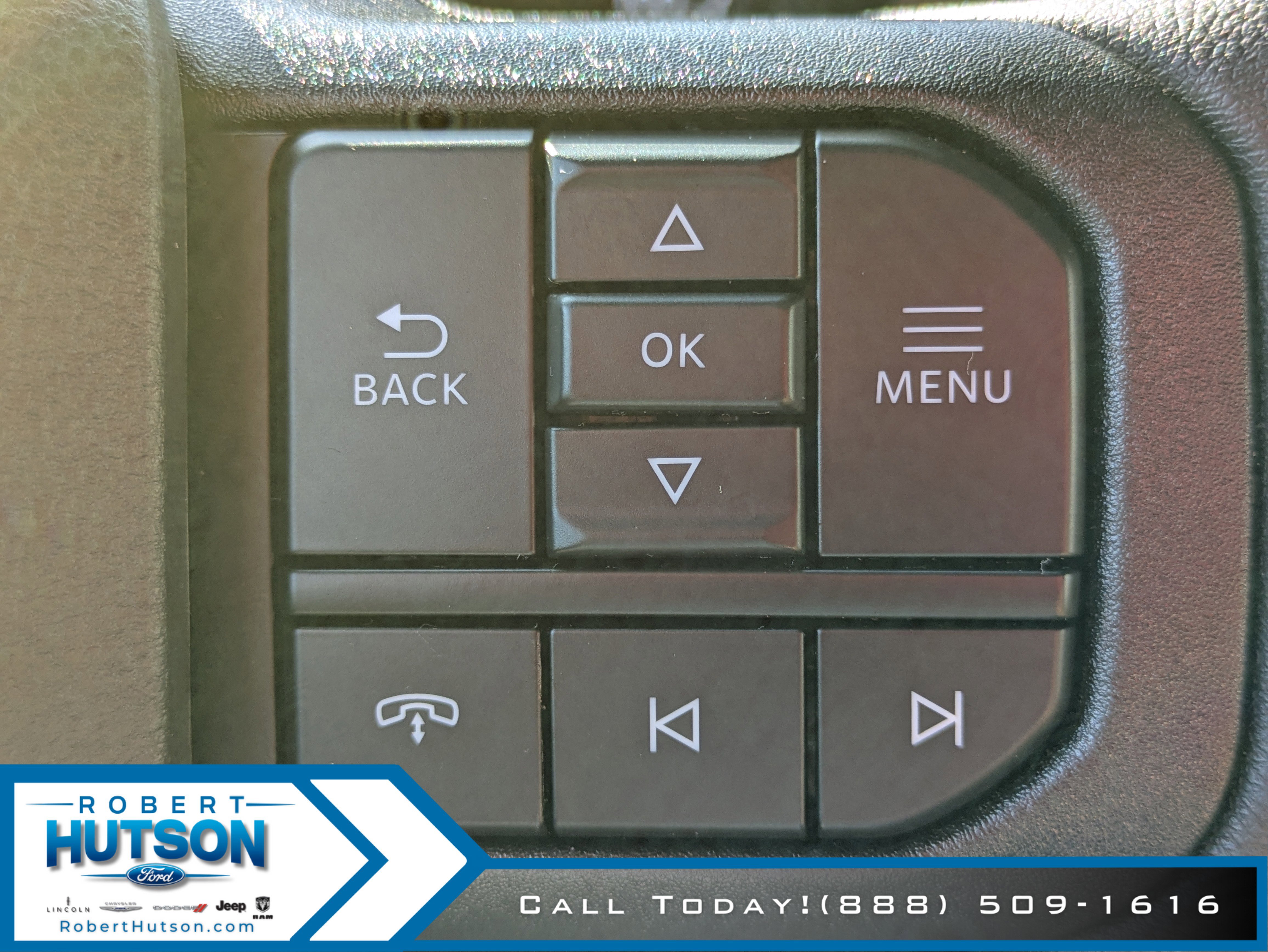 New 2025 Ford F350 XLT w/ FX4 Off-Road Package image 16