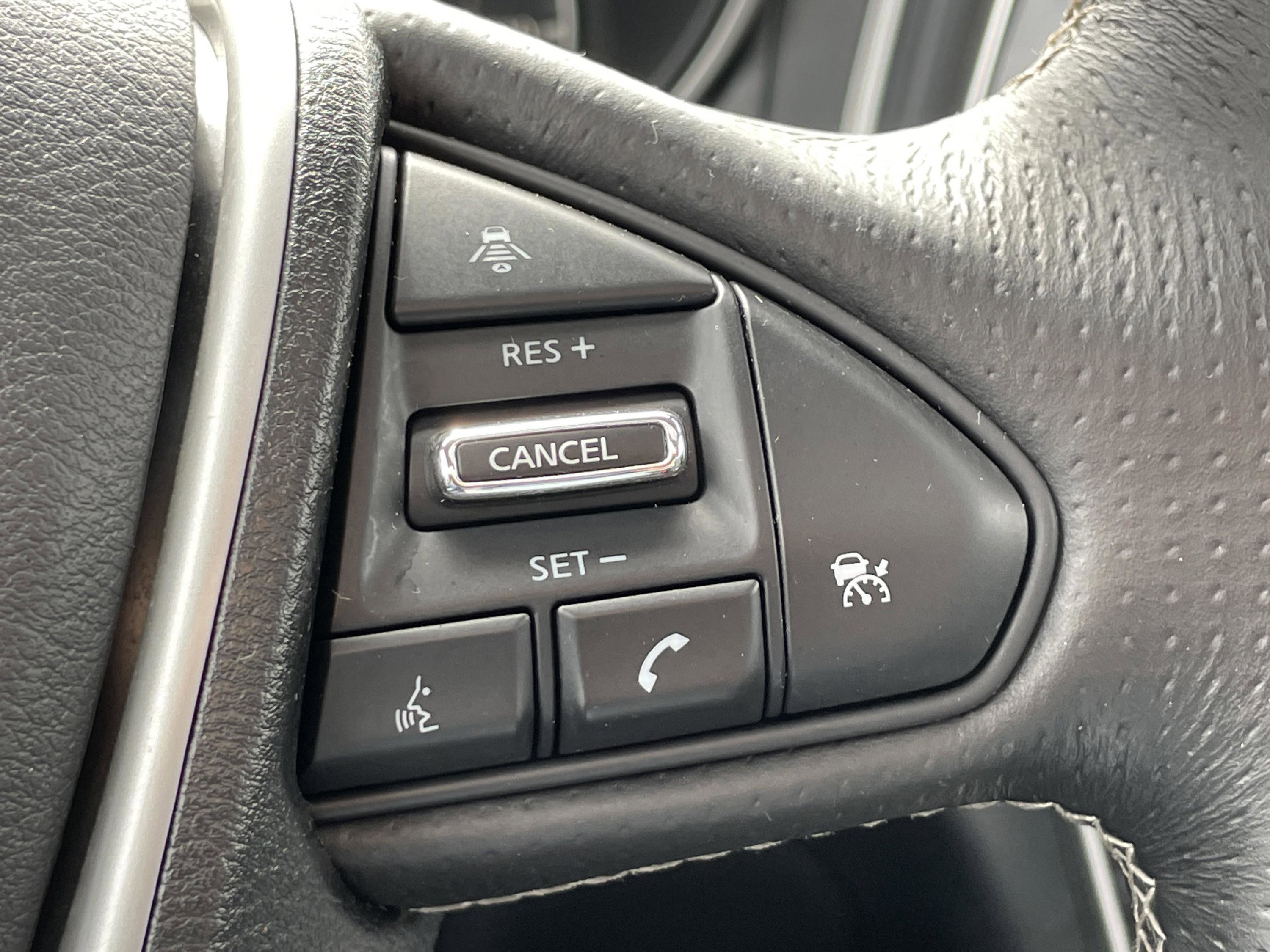 Used 2016 Nissan Maxima Platinum FWD image 15