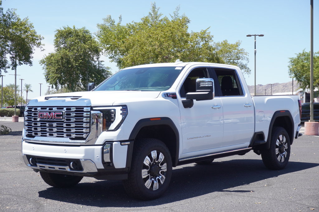 New 2026 GMC Sierra 2500 Denali w/ Max Trailering Package AWD/4WD image 5