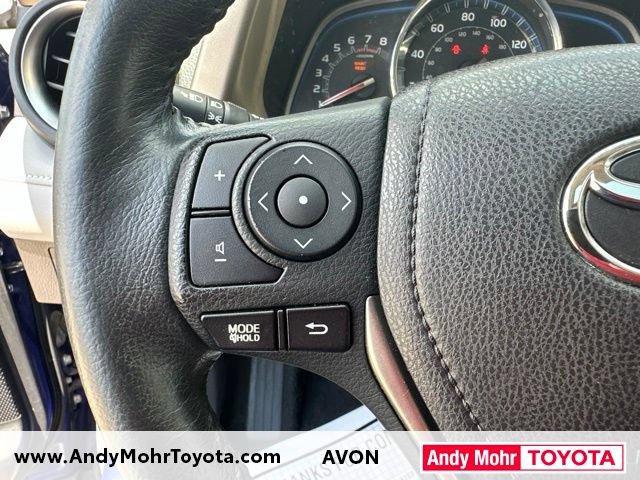 Used 2015 Toyota RAV4 Limited AWD/4WD image 16
