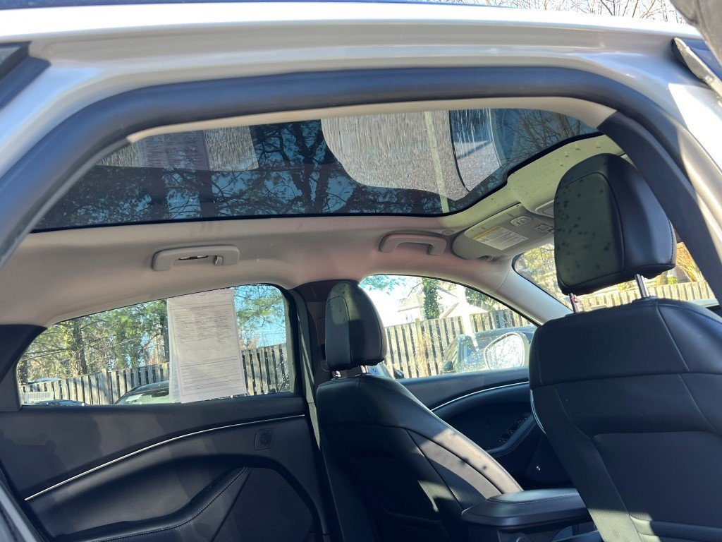 Used 2023 Ford Mustang Mach-E Premium image 15