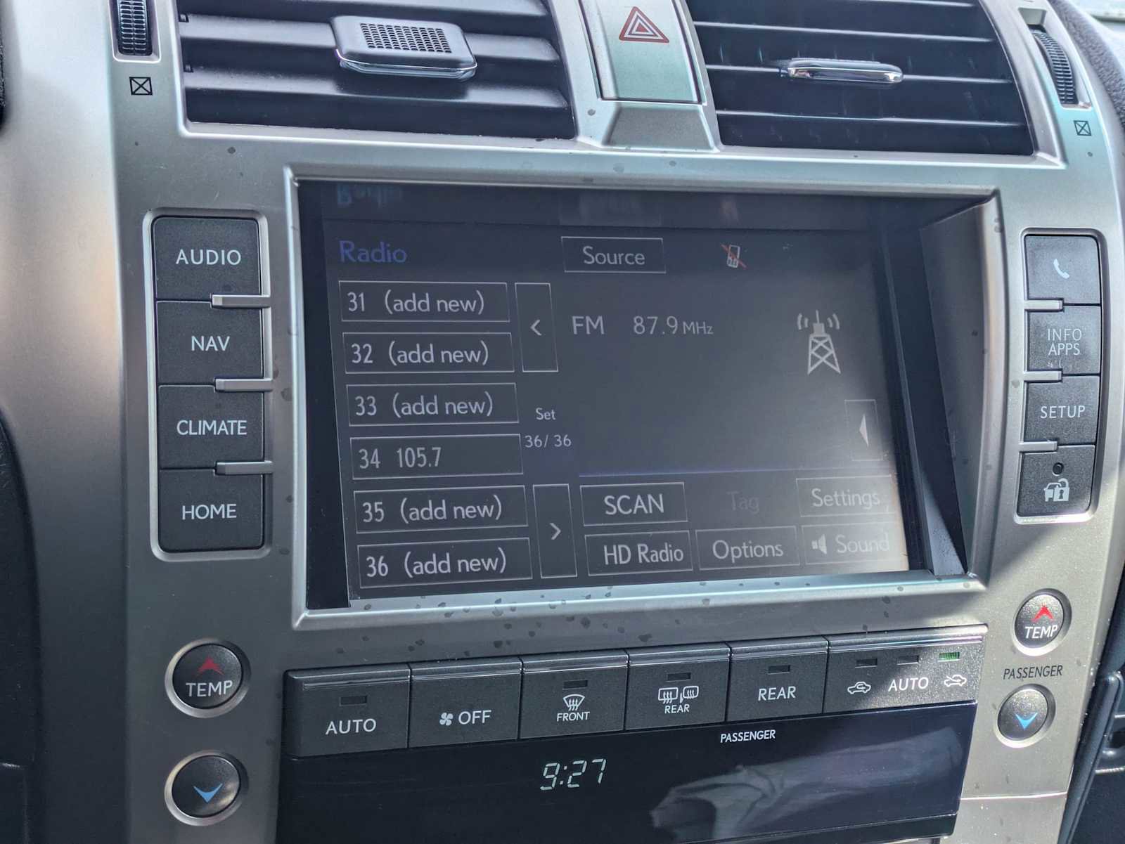 Used 2018 Lexus GX 460 Premium image 31