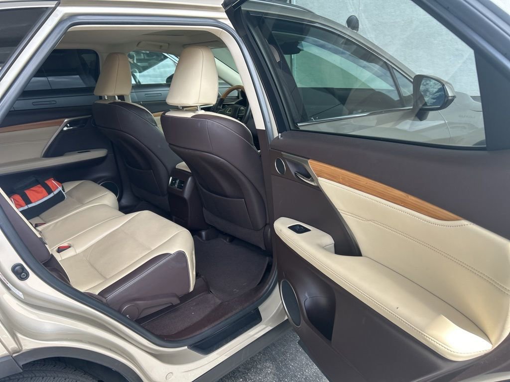 Used 2019 Lexus RX 350L FWD image 9