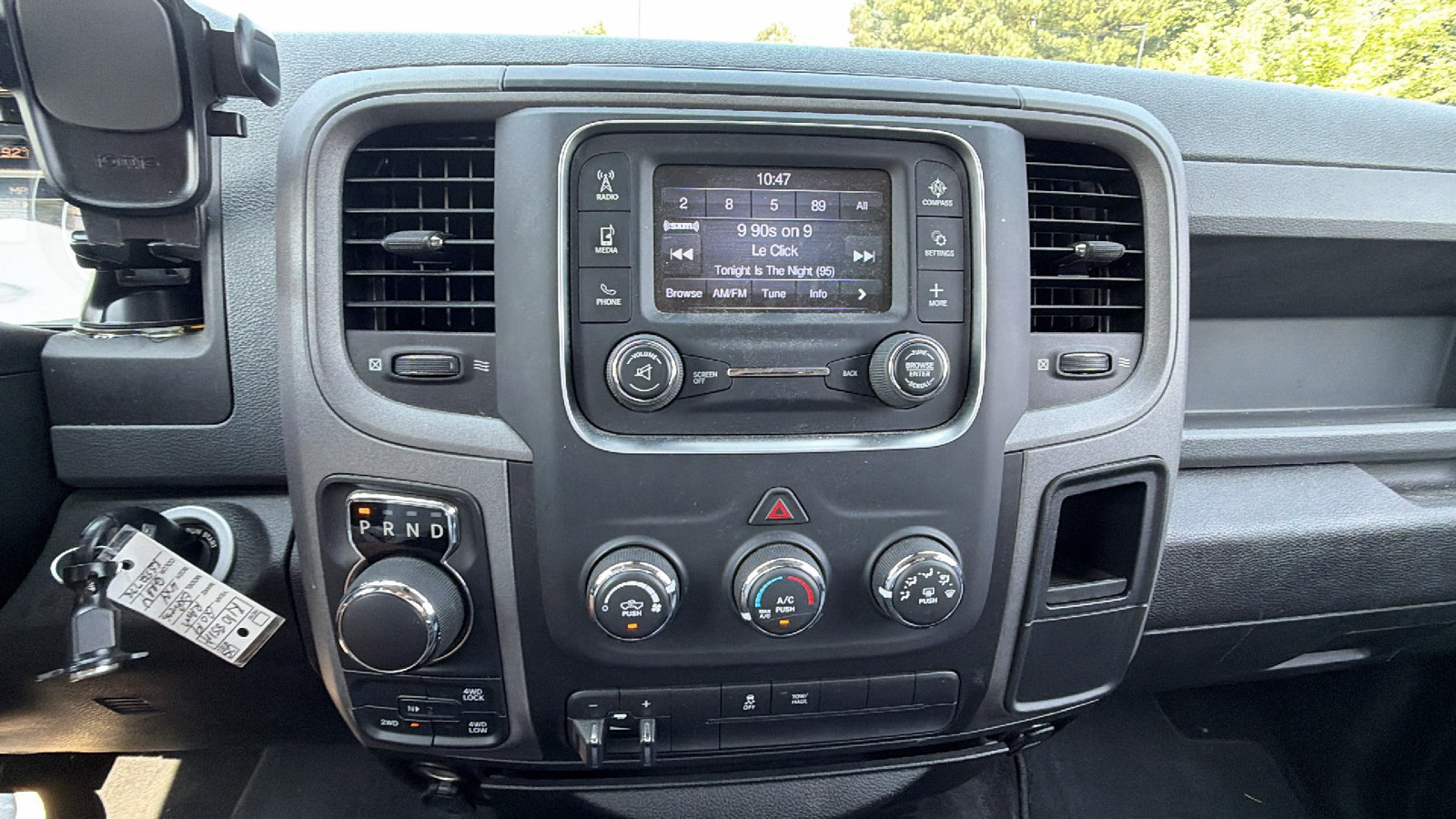 Used 2019 RAM 1500 Express AWD/4WD image 32