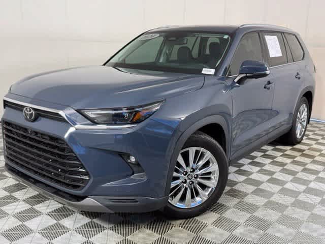 Used 2024 Toyota Grand Highlander AWD image 1
