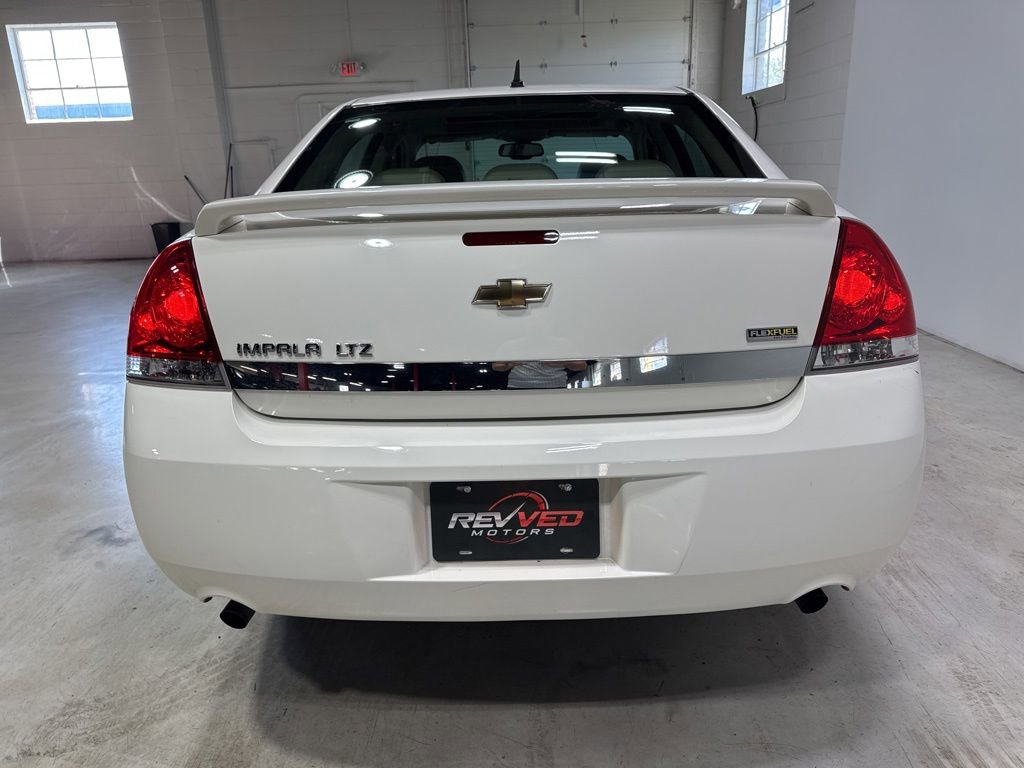 Used 2008 Chevrolet Impala LTZ FWD image 6