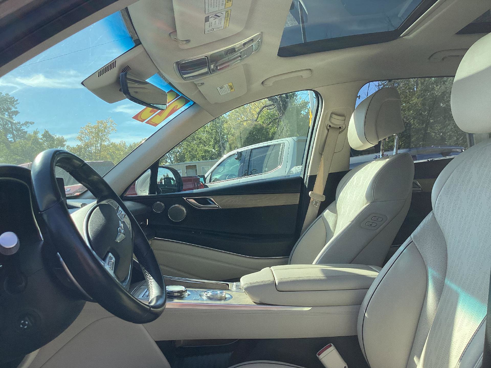 Used 2023 Genesis GV80 2.5T w/ Advanced Package image 11